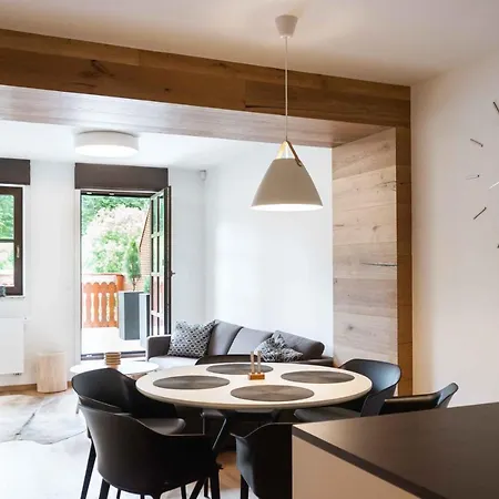 Wellness Pila Apartament *